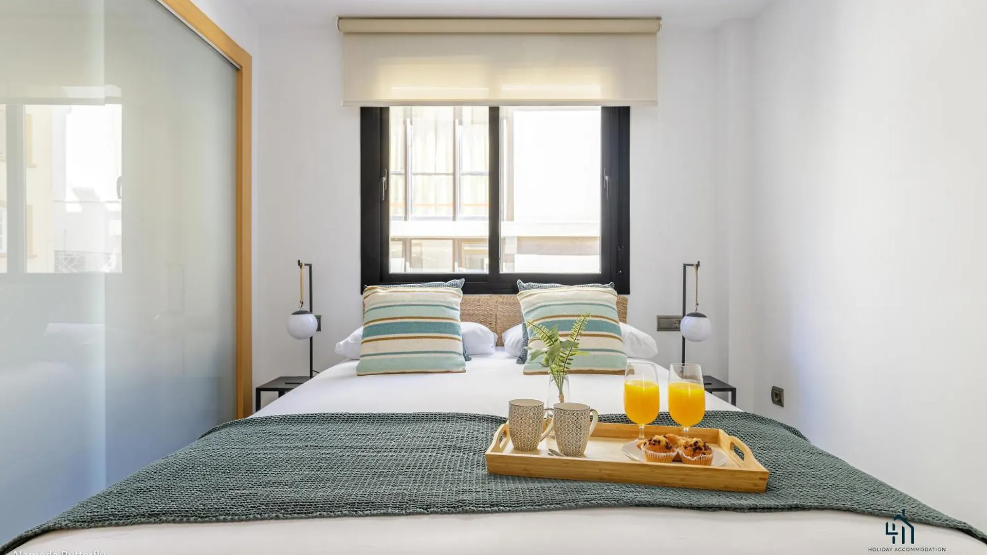 Living4Malaga San Lorenzo Spain