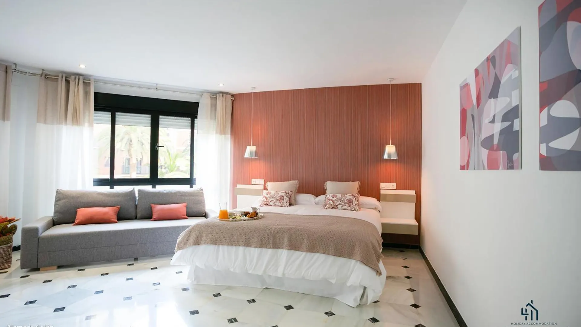 Living4Malaga San Lorenzo Spain